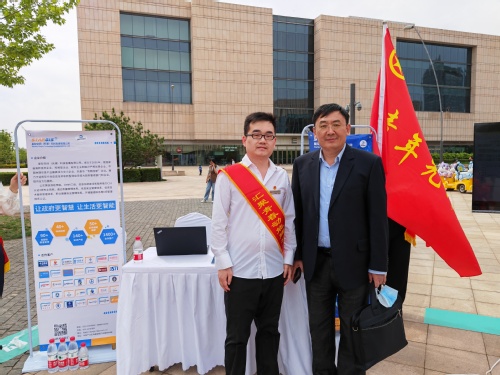 bevictor伟德官网集团加入团市委“汇聚青春动能 立功十项行动”主题展