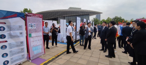 bevictor伟德官网集团加入团市委“汇聚青春动能 立功十项行动”主题展